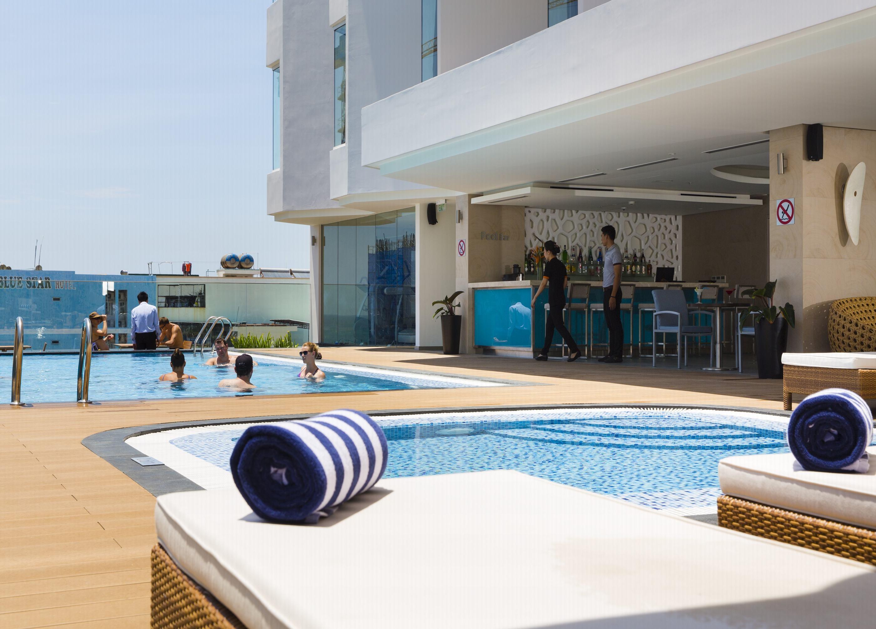 Liberty Central Nha Trang Hotel Buitenkant foto