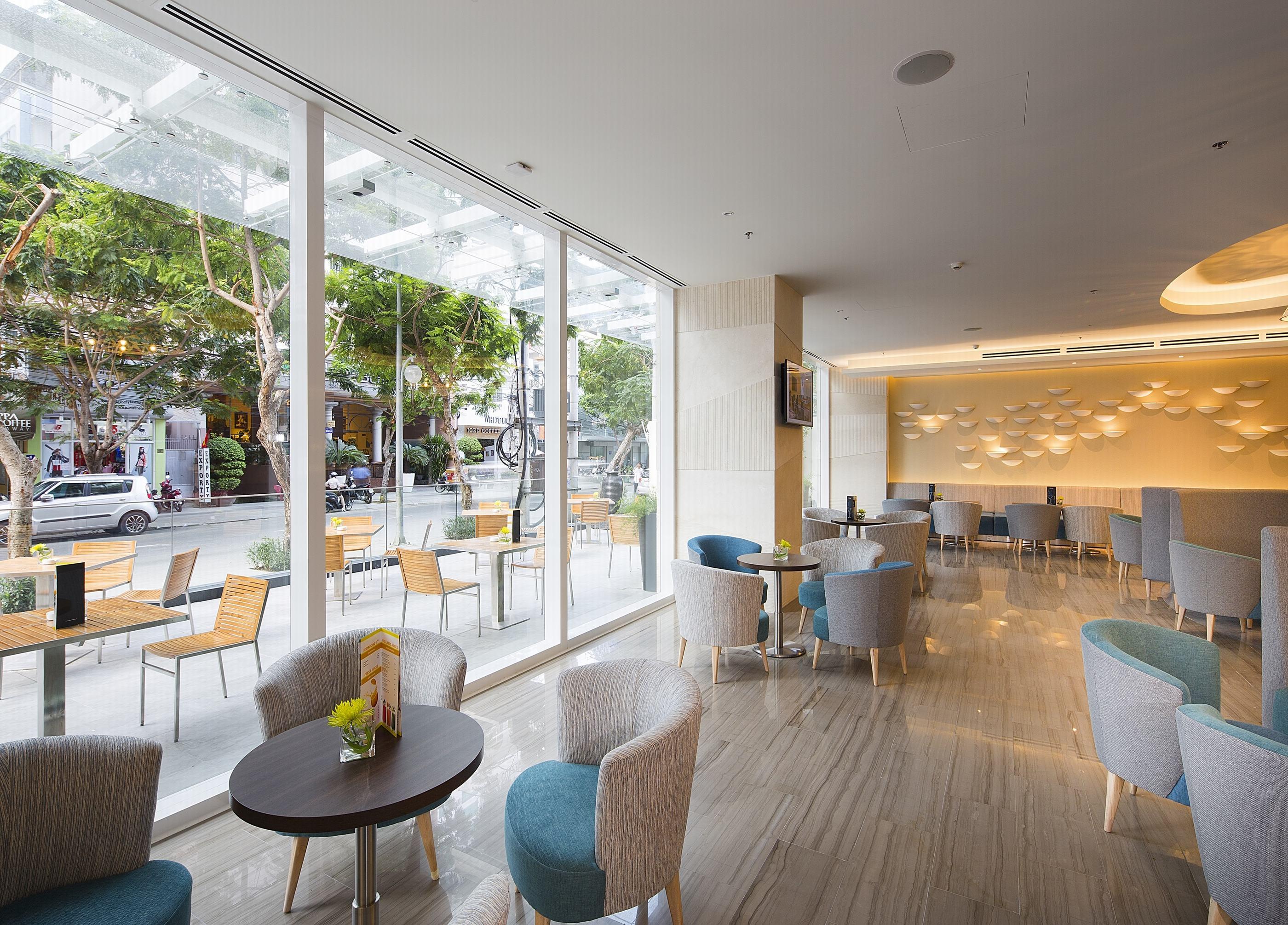 Liberty Central Nha Trang Hotel Buitenkant foto